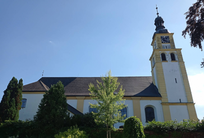 Kostel svatého Petra a Pavla v Hradci nad Moravicí