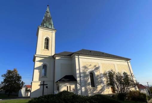 Kostel sv. Václava v Ohrozimi