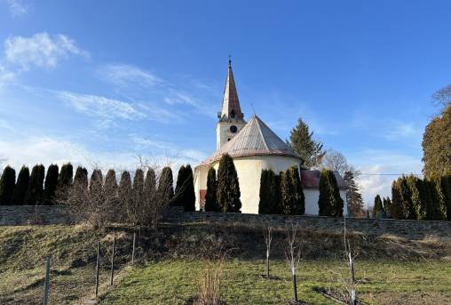 Kostel sv. Václava ve Starých Heřminovech