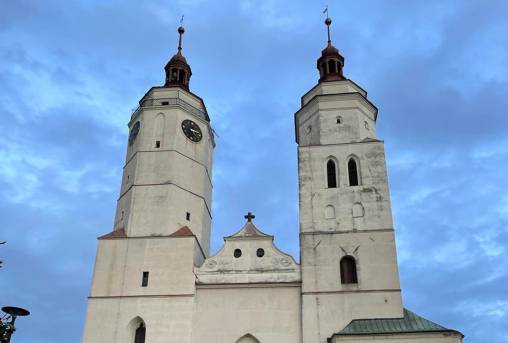 Kostel sv. Martina s vyhlídkovou věží v Krnově