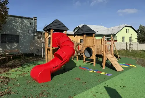 Dětské hřiště (ul. Přední padělky) v Ostravě-Martinově