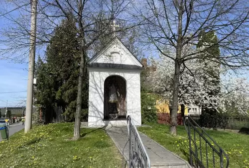 Kaplička sv. Jana Nepomuckého v Opavě-Suchých Lazcích