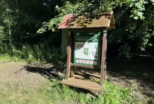 Naučná stezka Lužní les mezi Břeclaví a Lednicí