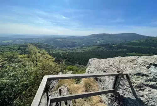 Zřícenina hradu Rabštejn v Jeseníkách - vyhlídka