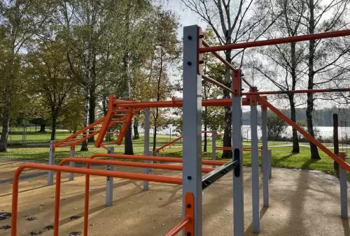 Aktivity park v Třeboni - workout hřiště